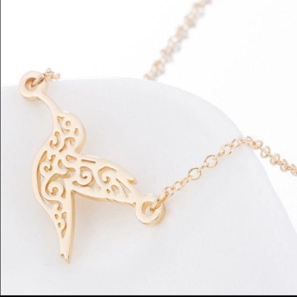 NEW!💙💎CHARMING💛GOLDEN HUMMINGBIRD💛BRACELET💎💙 - Picture 3 of 8